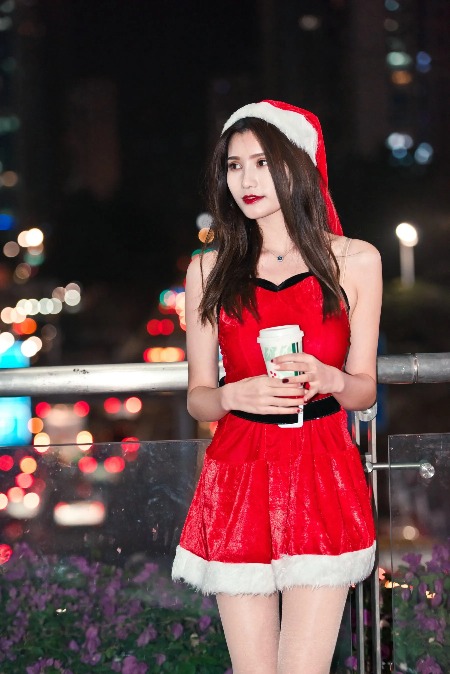 [魔镜街拍] NO.124 寒风中的极品肉丝圣诞美人婷婷 [224P]插图7